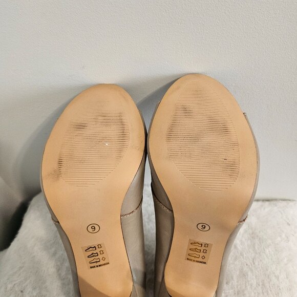 NWOT bottines ouvertes à talon Le Chateau - Picture 4 of 5